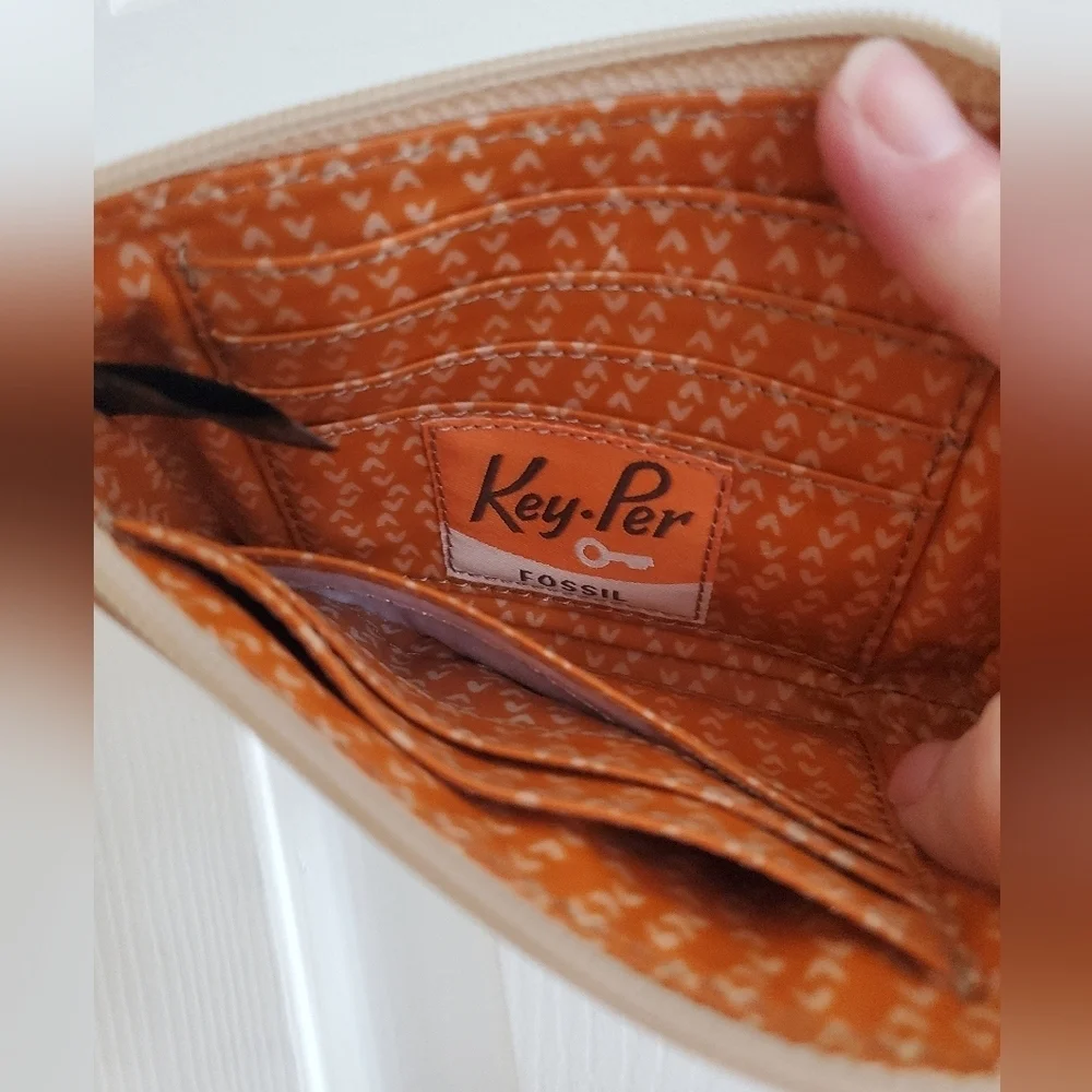 Fossil Key-per wristlet wallet zip around coated canvas 4”X6” leather strap